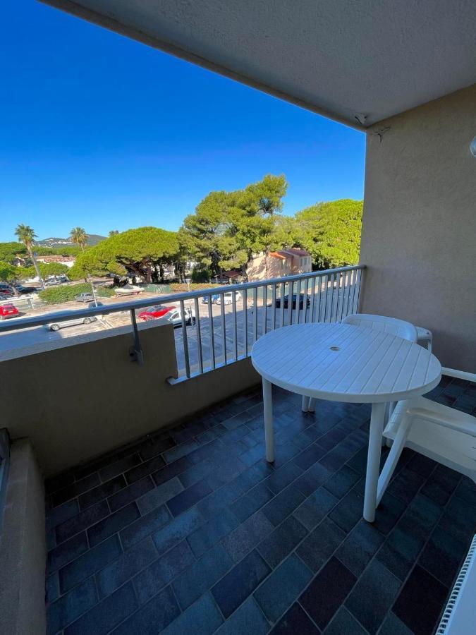 Port De Hyeres Studio 2 A 4 Personnes Avec Parking المظهر الخارجي الصورة